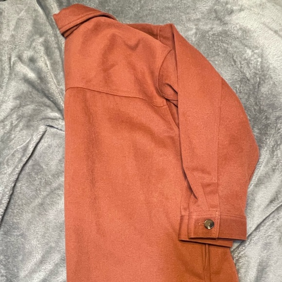 Old Navy Shacket - Picture 5 of 5